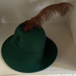 Vintage Miss Bernier green felt hat with brown feather plume